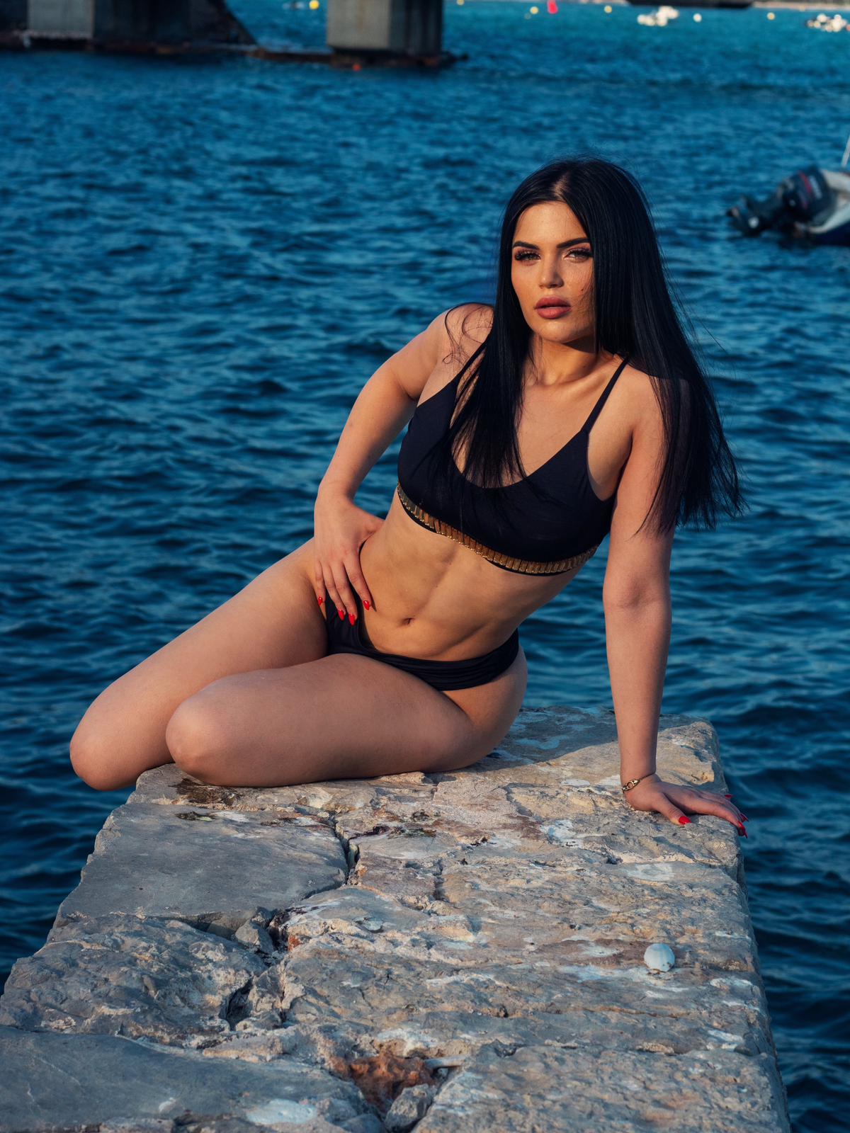 Escort - GARA - Ibiza Tops